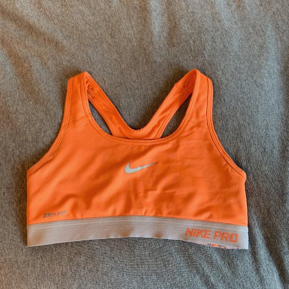 Nike Pro Sports Bra - Picture 1 of 3